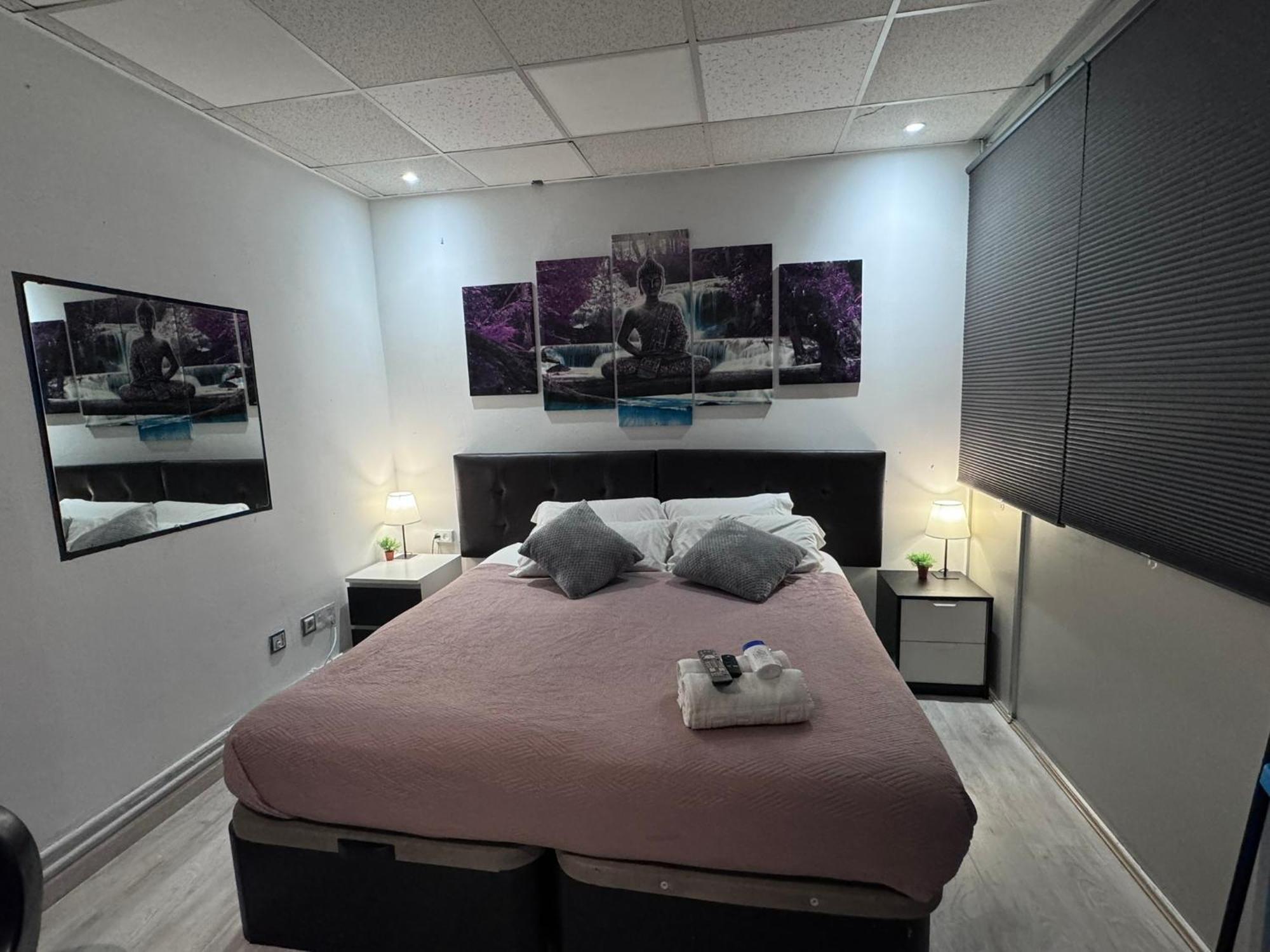 Hotel Opera Lux Madrid Esterno foto