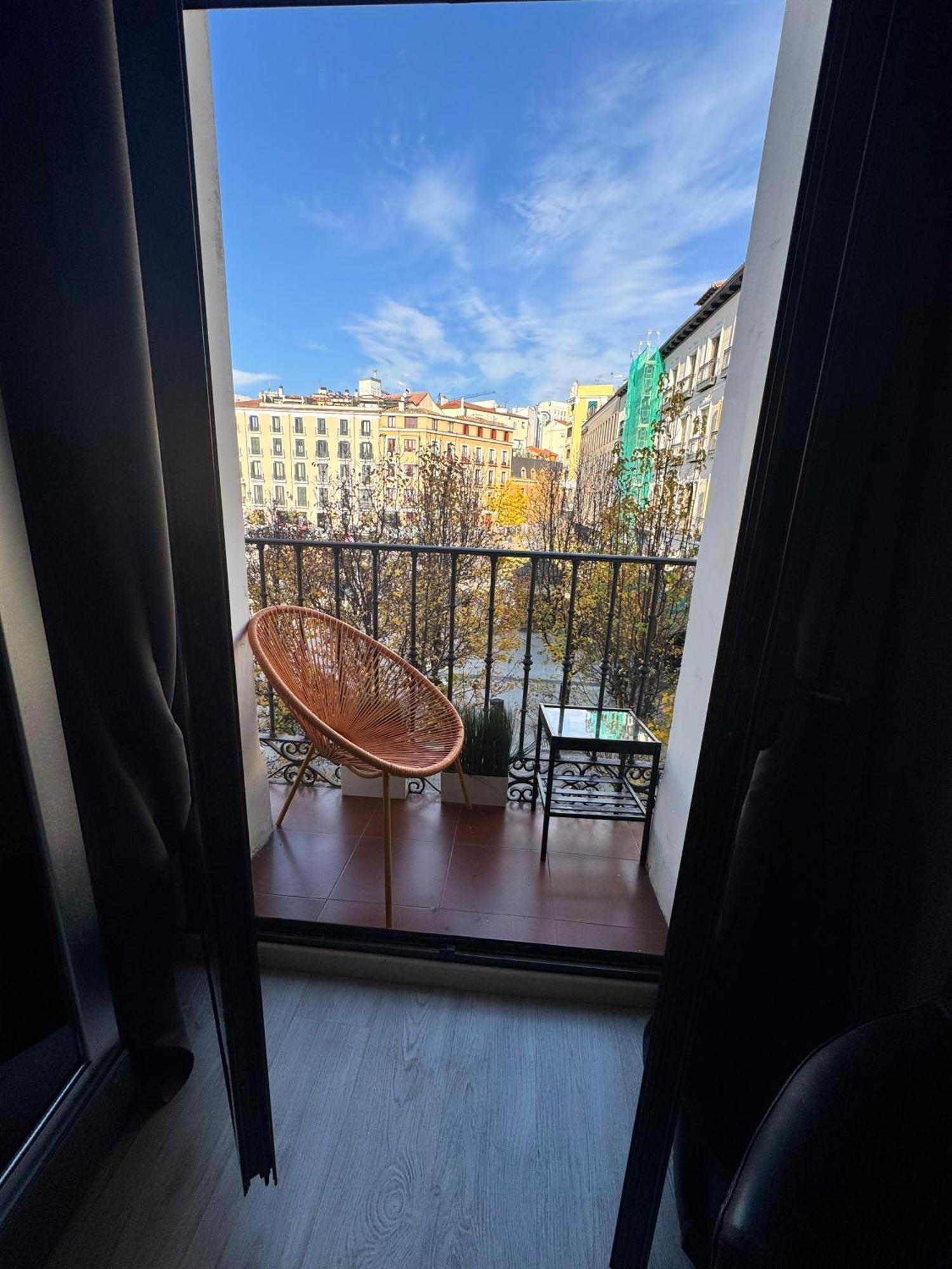 Hotel Opera Lux Madrid Esterno foto