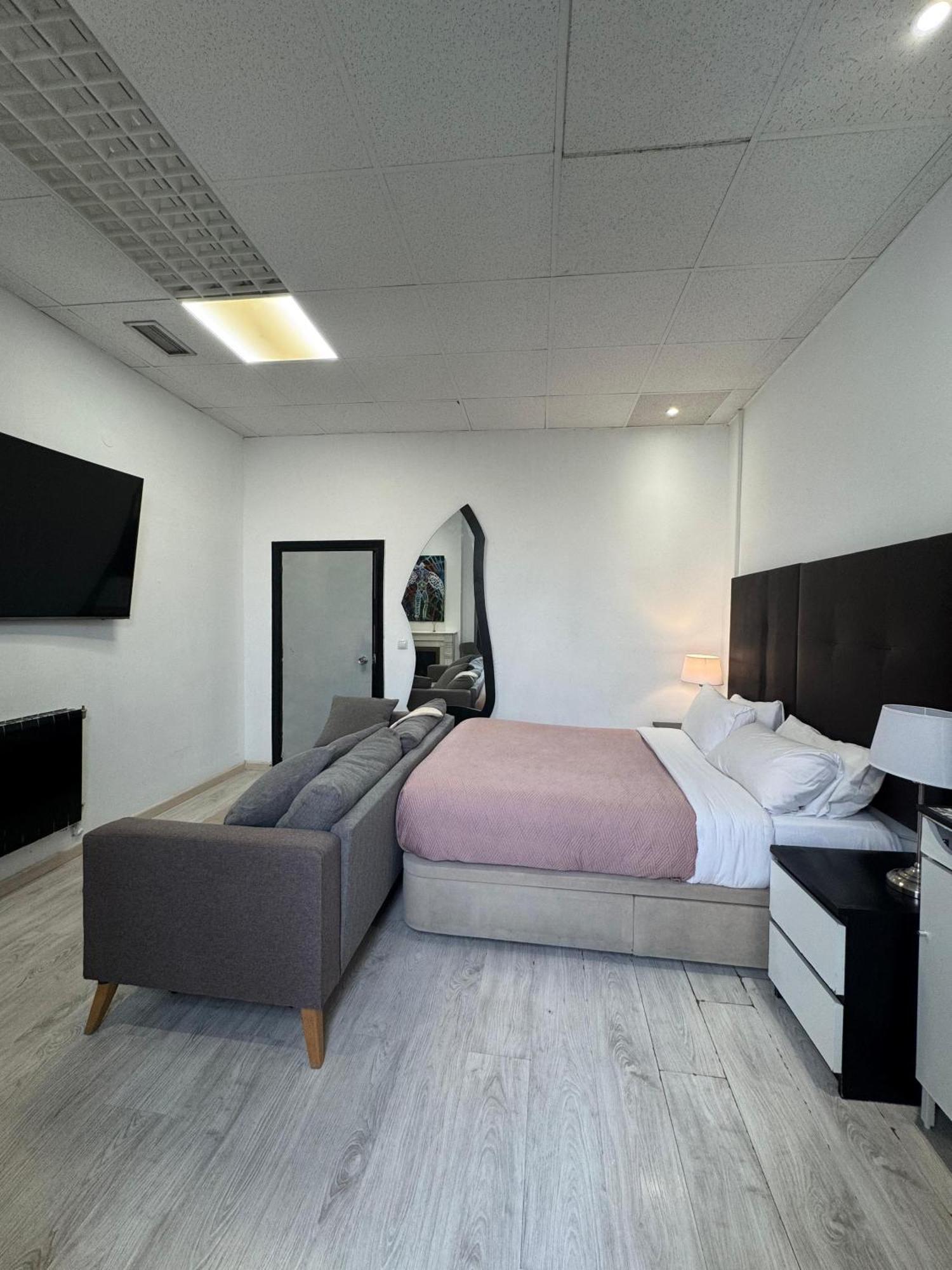 Hotel Opera Lux Madrid Esterno foto